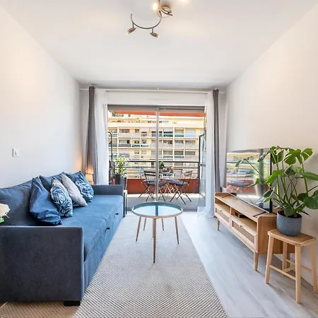 Superbe Rénové Au Centre De Appartement Menton