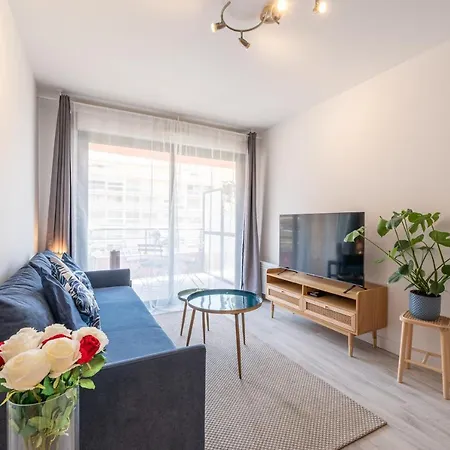 Appartement Superbe Rénové Au Centre De Menton